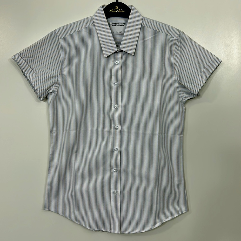 Androgynous Fox Stripped Short Sleeve Button Up